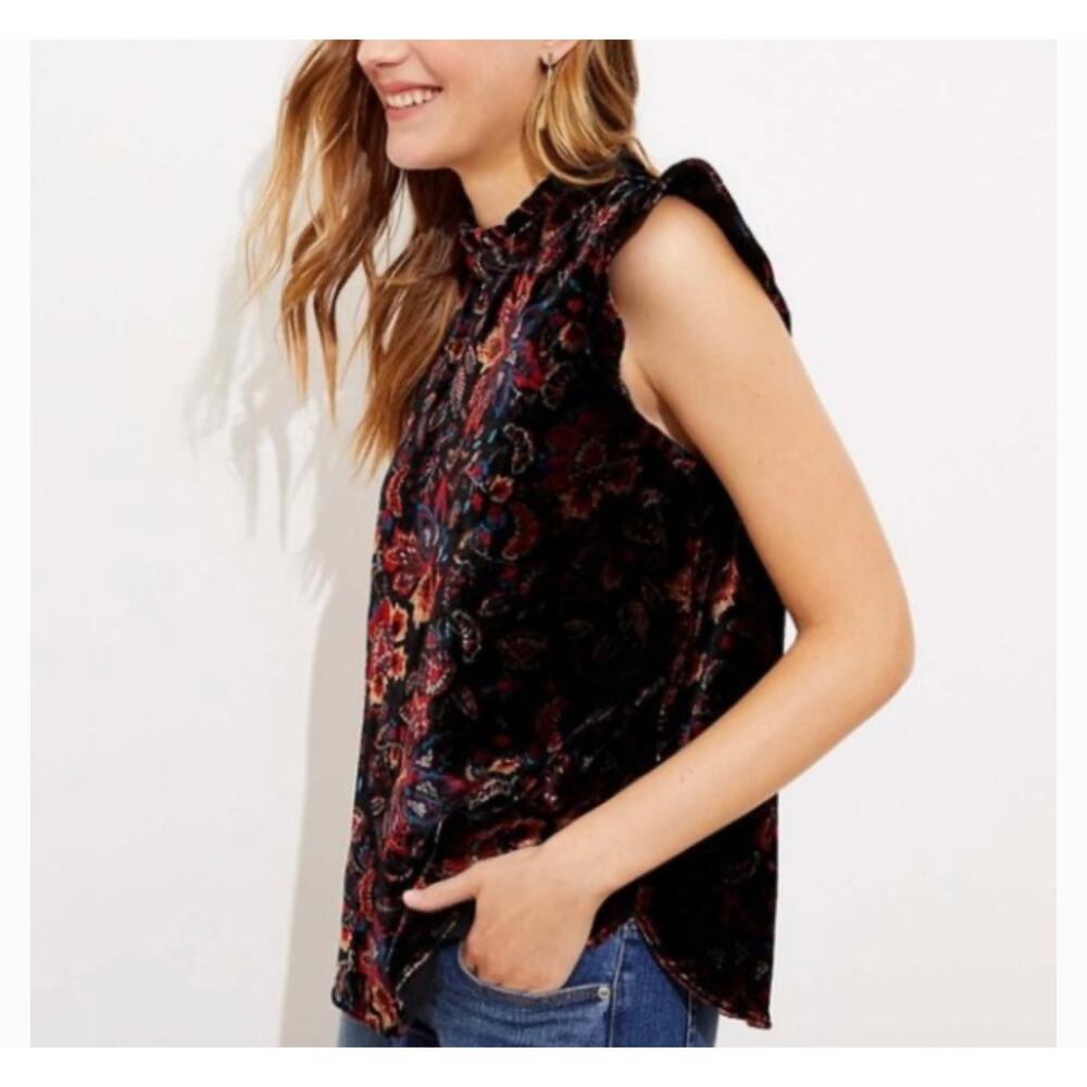 Loft Crushed Velvet Flutter Sleeve Mock Neck Top Women,s  Large Soft Luxurious